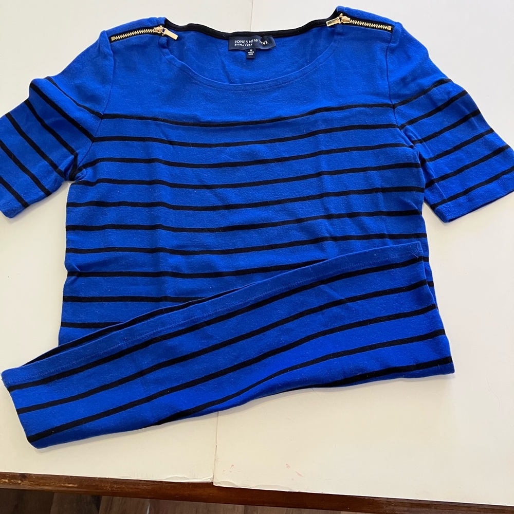 Jones New York Signature Royal Blue & Black Striped Top with Shoulder Zippers